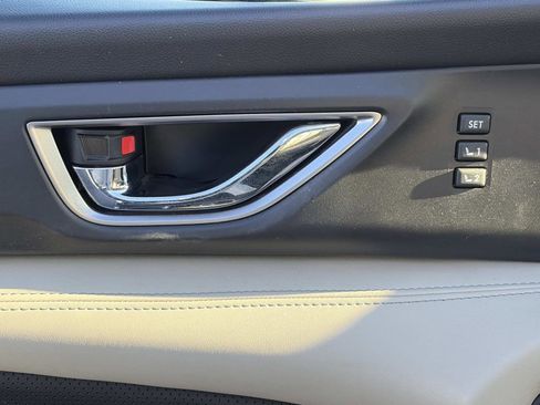 Used 2019 Subaru Ascent Limited image 18