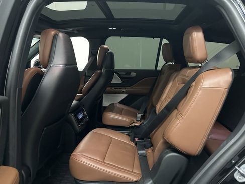 Used 2022 Lincoln Aviator Reserve w/ Equipment Group 201A image 50
