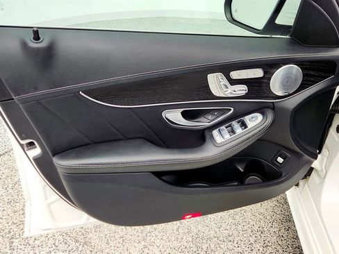 Used 2015 Mercedes-Benz C 400 4MATIC image 11