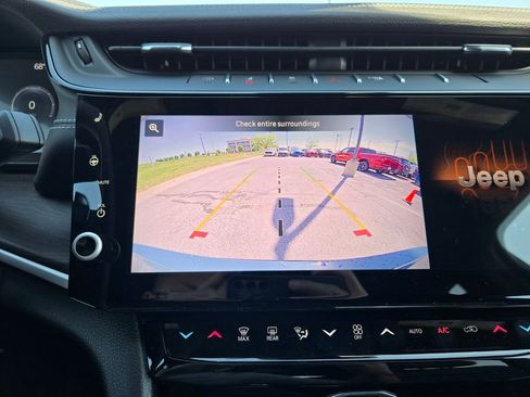 New 2026 Jeep Grand Cherokee L Limited AWD/4WD image 22