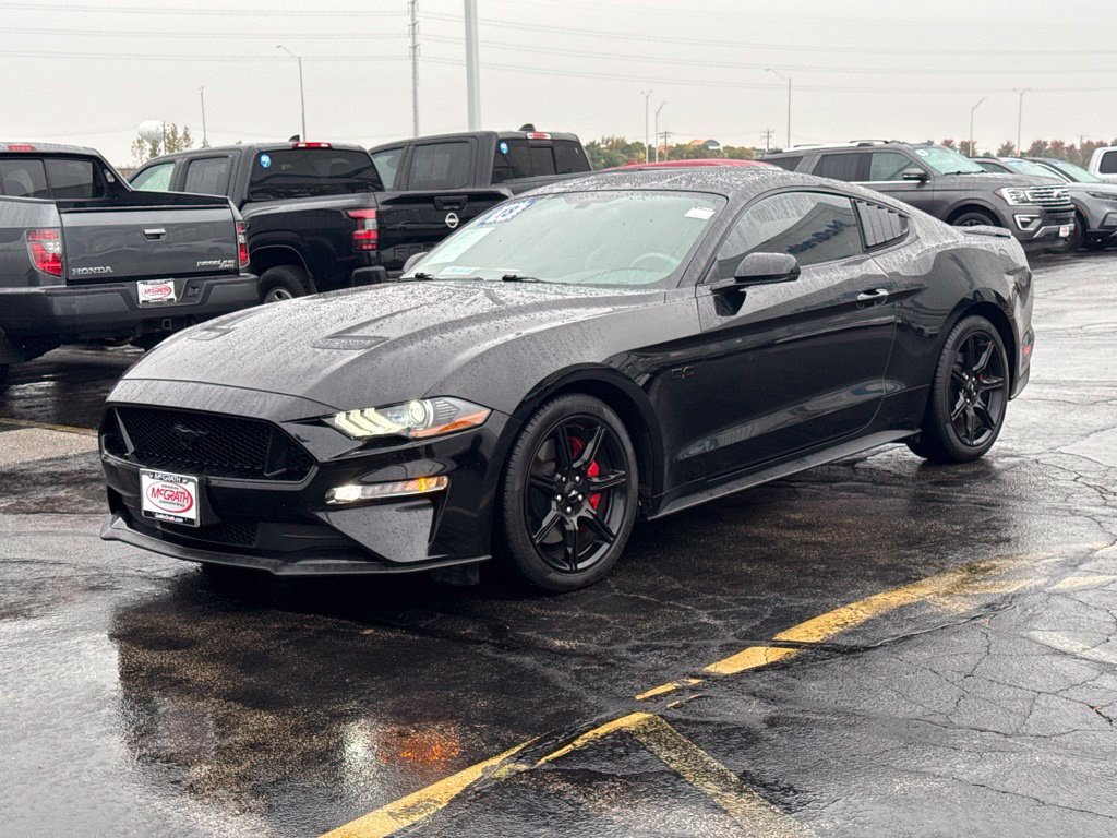 Used 2018 Ford Mustang GT Premium w/ Black Accent Package RWD image 7