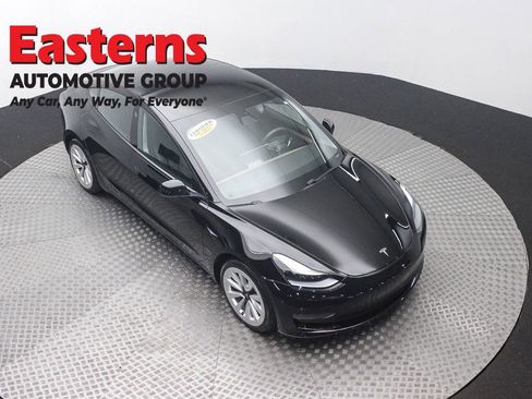 Used 2021 Tesla Model 3 Long Range AWD/4WD image 3