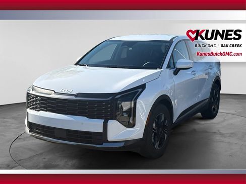 Used 2026 Kia Sportage LX FWD image 5