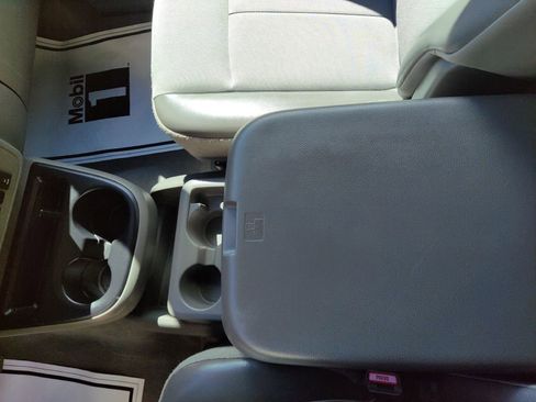 Used 2016 Nissan NV 3500 SV w/ SV Technology Package RWD image 29