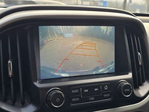 Used 2017 GMC Canyon SLT w/ Driver Alert Package image 6