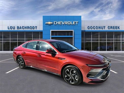 Used 2025 Hyundai Sonata SEL image 2