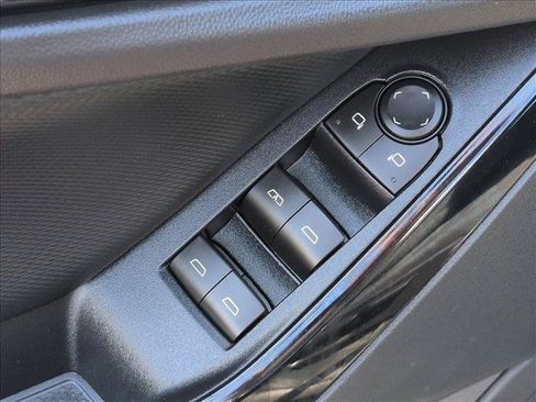 Used 2026 Chevrolet Equinox LT FWD image 12