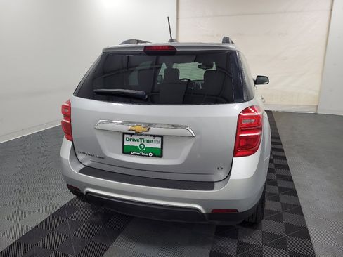 Used 2017 Chevrolet Equinox LT w/ Convenience Package AWD/4WD image 7