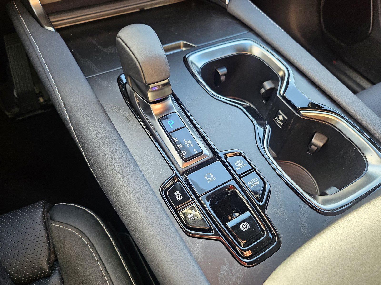 New 2026 Lexus RX 450h AWD w/ Convenience Package image 14