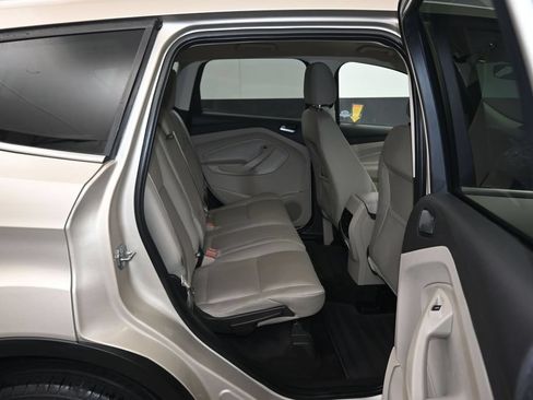 Used 2017 Ford Escape SE AWD/4WD image 37
