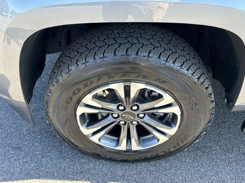 Used 2022 Chevrolet Colorado Z71 image 12