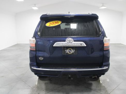 Used 2016 Toyota 4Runner Limited image 8
