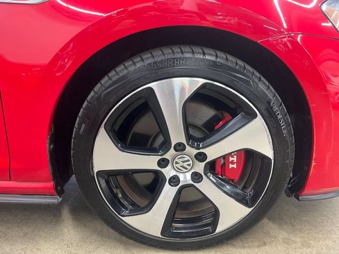 Used 2017 Volkswagen GTI Autobahn FWD image 29