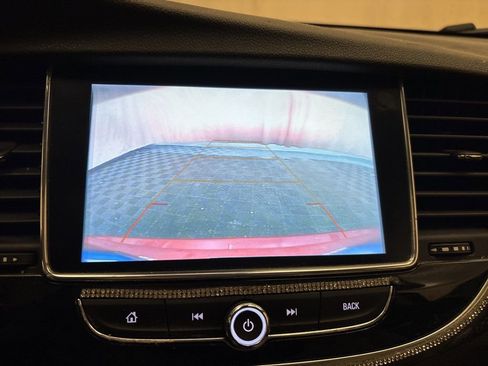 Used 2020 Buick Encore Preferred w/ Safety Package image 18