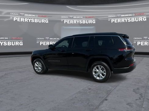 Used 2023 Jeep Grand Cherokee L Limited w/ Luxury Tech Group II AWD/4WD image 5