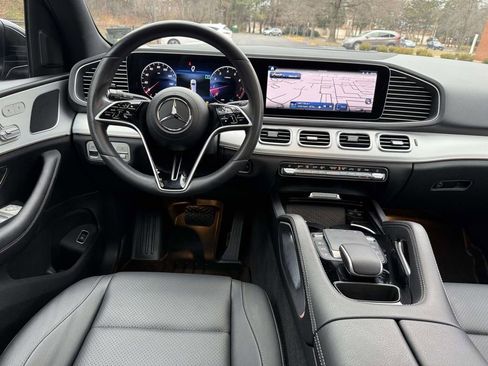 Used 2024 Mercedes-Benz GLE 350 4MATIC w/ Panoramic Roof image 8