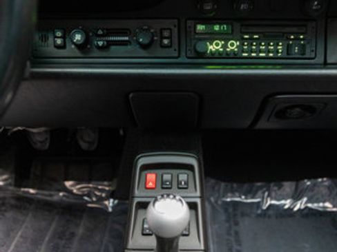 Used 1996 Porsche 911 Targa RWD image 74