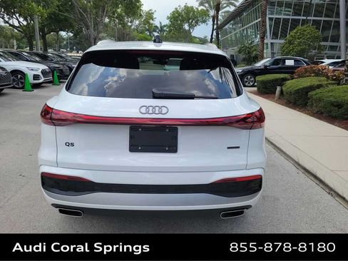 Certified 2025 Audi Q5 Premium w/ Convenience Package AWD/4WD image 7