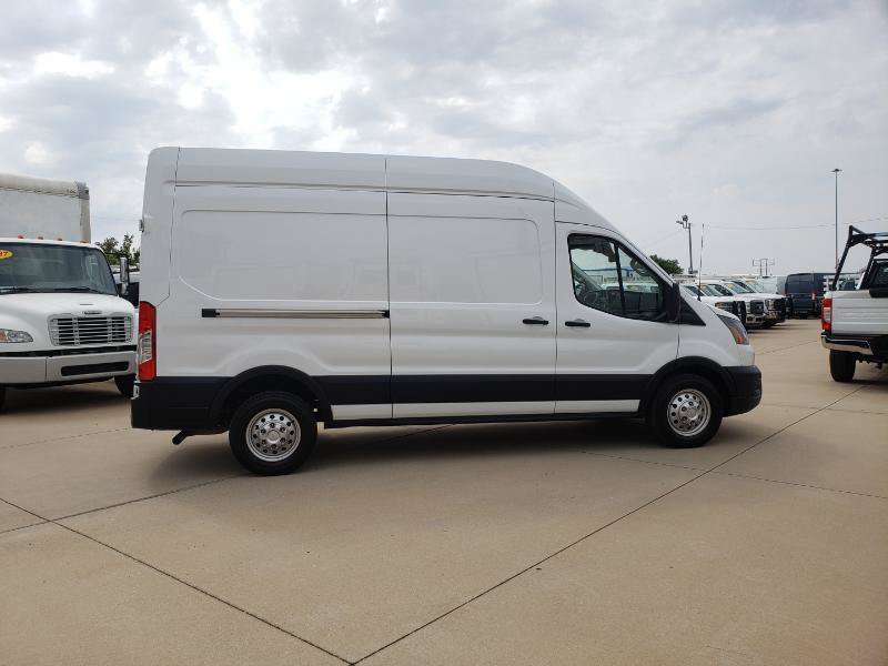 Used 2023 Ford Transit 250 148 High Roof AWD image 6