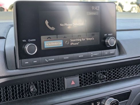 Used 2025 Honda CR-V LX image 21