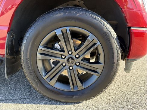 Used 2022 Ford F150 XLT w/ Equipment Group 302A High image 18