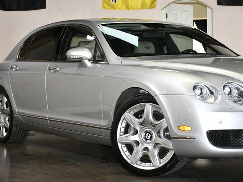 Used 2008 Bentley Flying Spur Flying Spur image 53