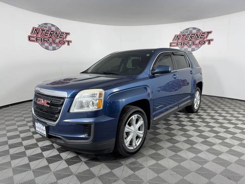 Used 2017 GMC Terrain SLE AWD/4WD image 3