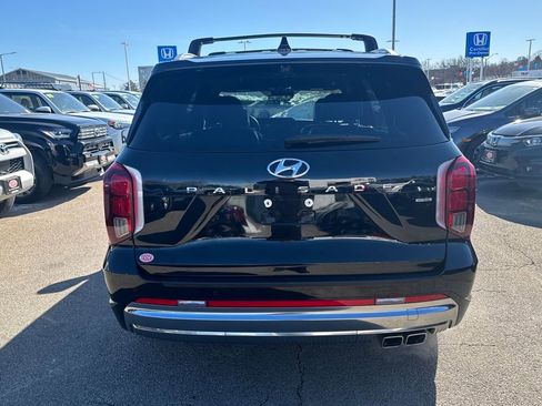Used 2023 Hyundai Palisade Calligraphy image 6