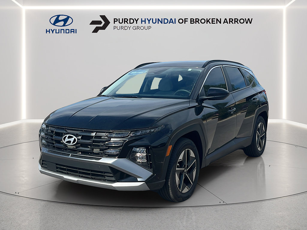 Certified 2025 Hyundai Tucson SEL FWD image 8