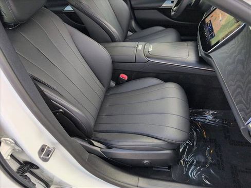 Certified 2026 Mercedes-Benz E 350 Sedan image 23