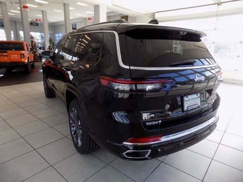 New 2025 Jeep Grand Cherokee L Overland image 5