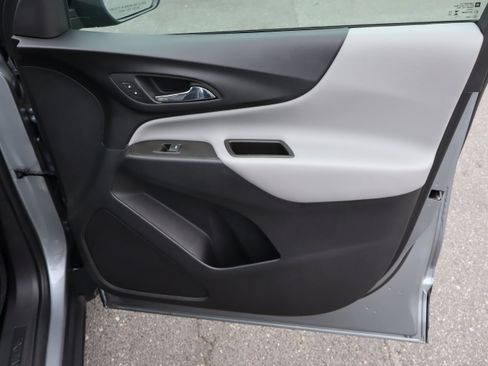 Used 2023 Chevrolet Equinox LS w/ Sport Edition FWD image 35