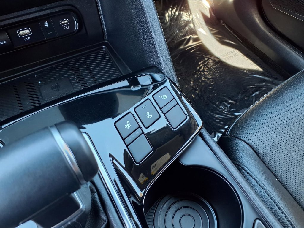 Certified 2025 Kia Sportage X-Pro AWD/4WD image 28