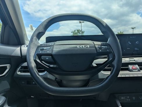 Used 2025 Kia K4 FWD image 21