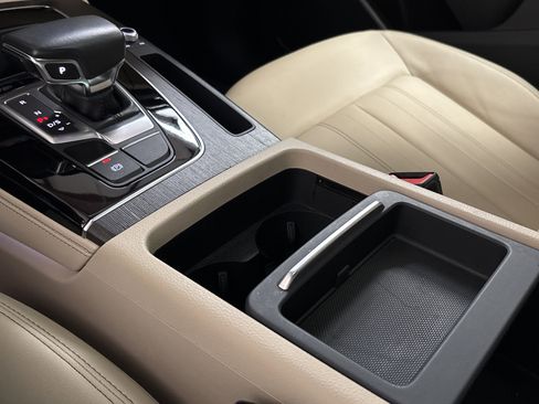 Used 2022 Audi Q5 2.0T Premium Plus image 24