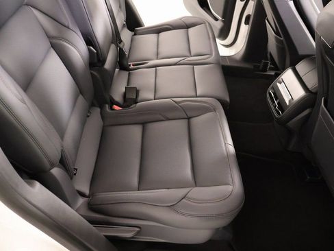 New 2026 Lincoln Nautilus Premier w/ Jet Appearance Package AWD/4WD image 14