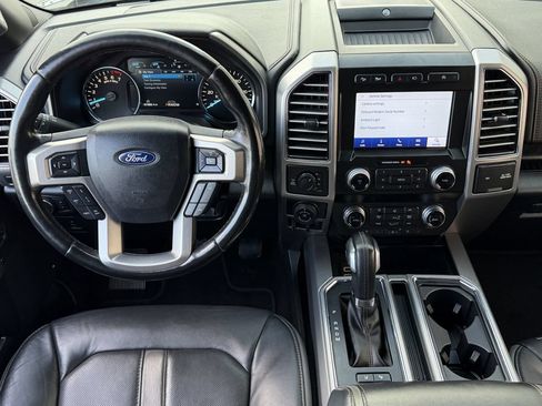 Used 2019 Ford F150 Platinum w/ Equipment Group 701A Luxury AWD/4WD image 13