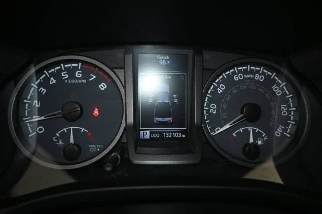 Used 2021 Toyota Tacoma TRD Off-Road AWD/4WD image 8