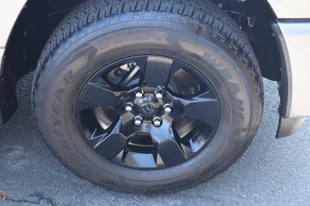 Used 2025 RAM 1500 Tradesman w/ Night Edition AWD/4WD image 10