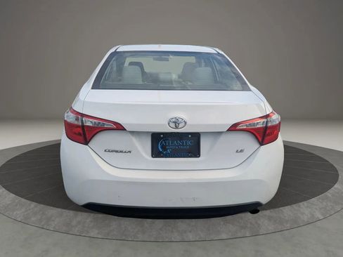 Used 2015 Toyota Corolla LE FWD image 18
