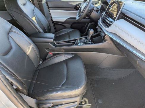 Certified 2023 Jeep Compass Limited image 29