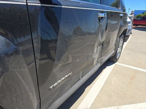 Used 2014 GMC Terrain SLE w/ Chrome Package AWD/4WD image 11