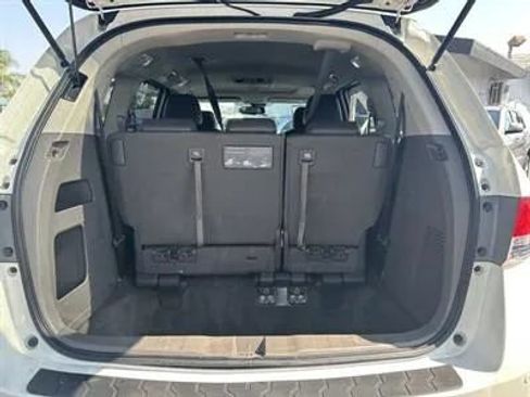 Used 2016 Honda Odyssey Touring Elite image 34
