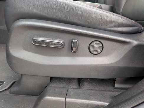 Certified 2023 Honda Odyssey Sport image 16