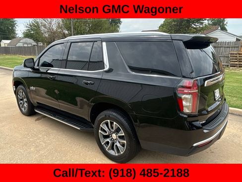 Used 2022 Chevrolet Tahoe LT w/ Luxury Package AWD/4WD image 4