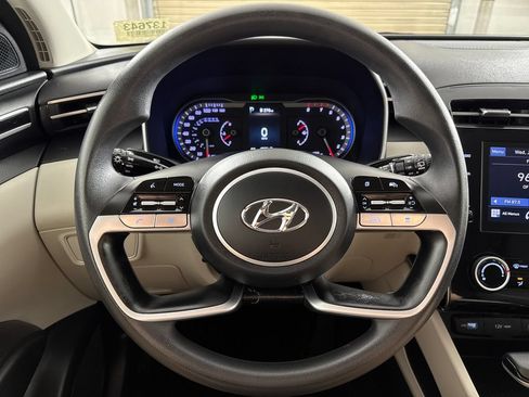 Certified 2022 Hyundai Tucson SEL FWD image 16