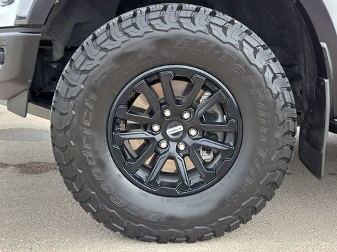 Used 2024 Ford F150 Raptor AWD/4WD image 12
