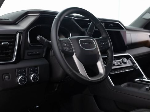 Used 2025 GMC Sierra 2500 Denali w/ Denali Reserve Package image 25