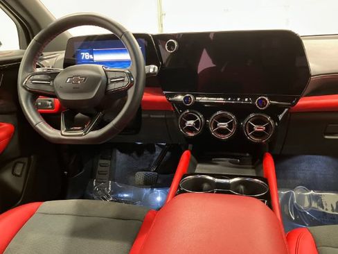Used 2024 Chevrolet Blazer EV RS AWD/4WD image 19
