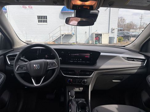 Used 2025 Buick Encore GX Preferred image 32